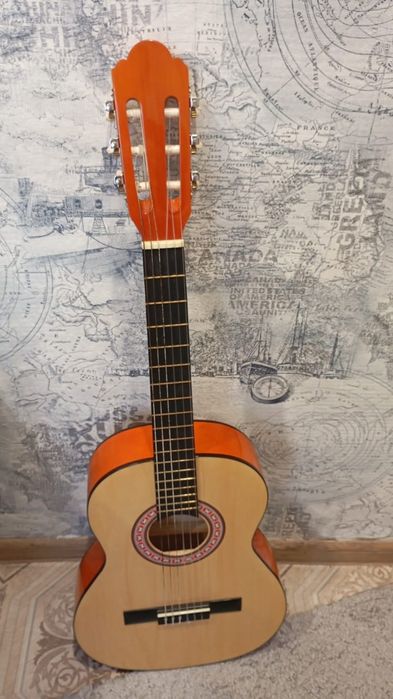 Классическая гитара 3/4