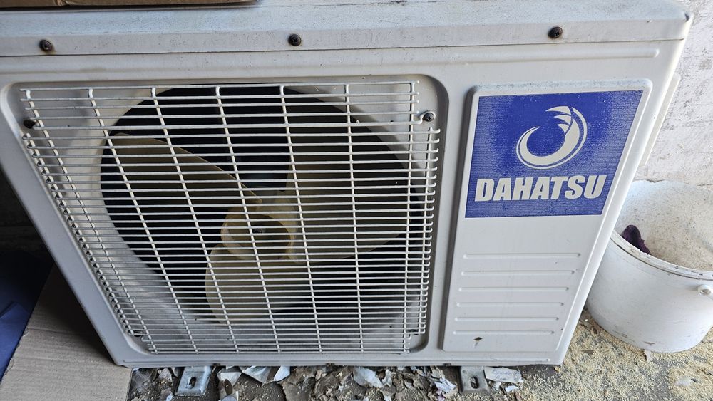 Кондиционер с внешним моноблоком б/у