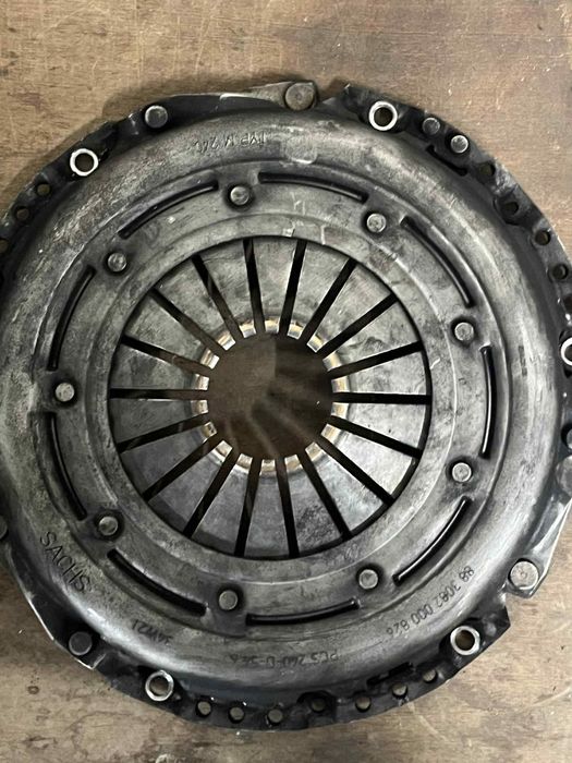 Скоростна кутия FJW и съединител/демфер за VW,Ауди,Сеат,Шкода 1.9 tdi