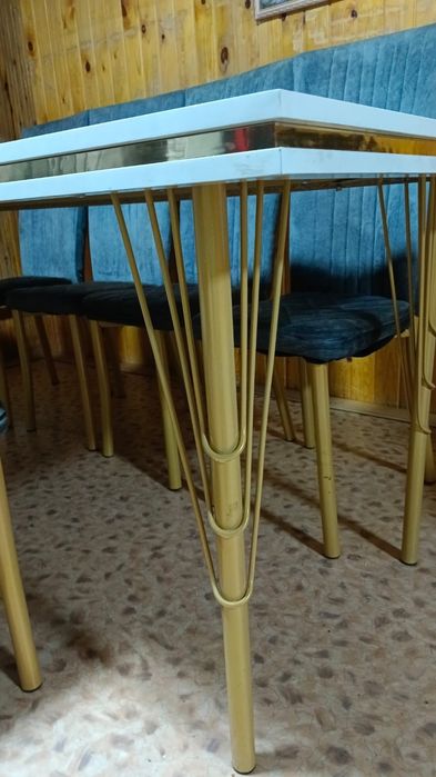 Кухонный стол + 8 стульев