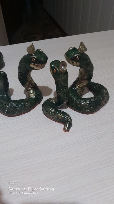 Сувенир змея символ 2025