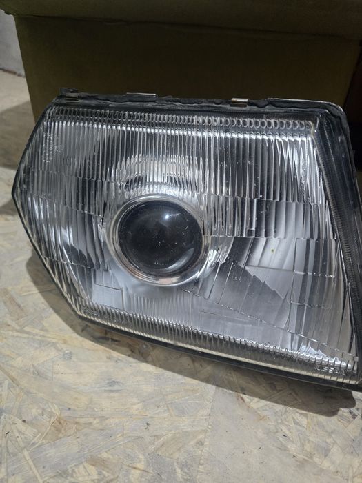 Продам фары на нисан патрол 61