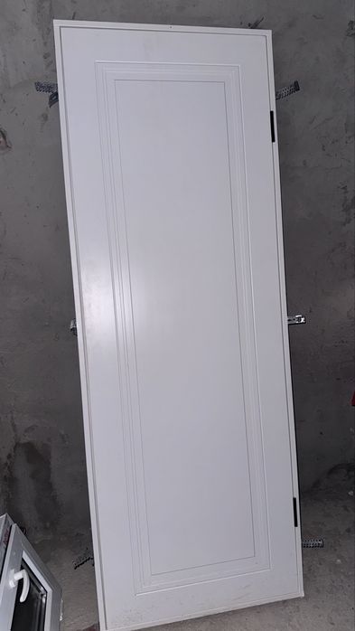 Дверь полная комплектация