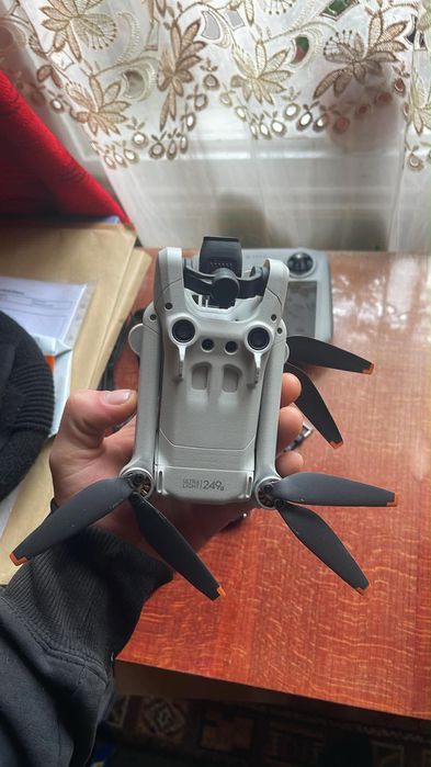 Vând drona ,  dji mini 3 pro in stare perfectă de funcționare !!