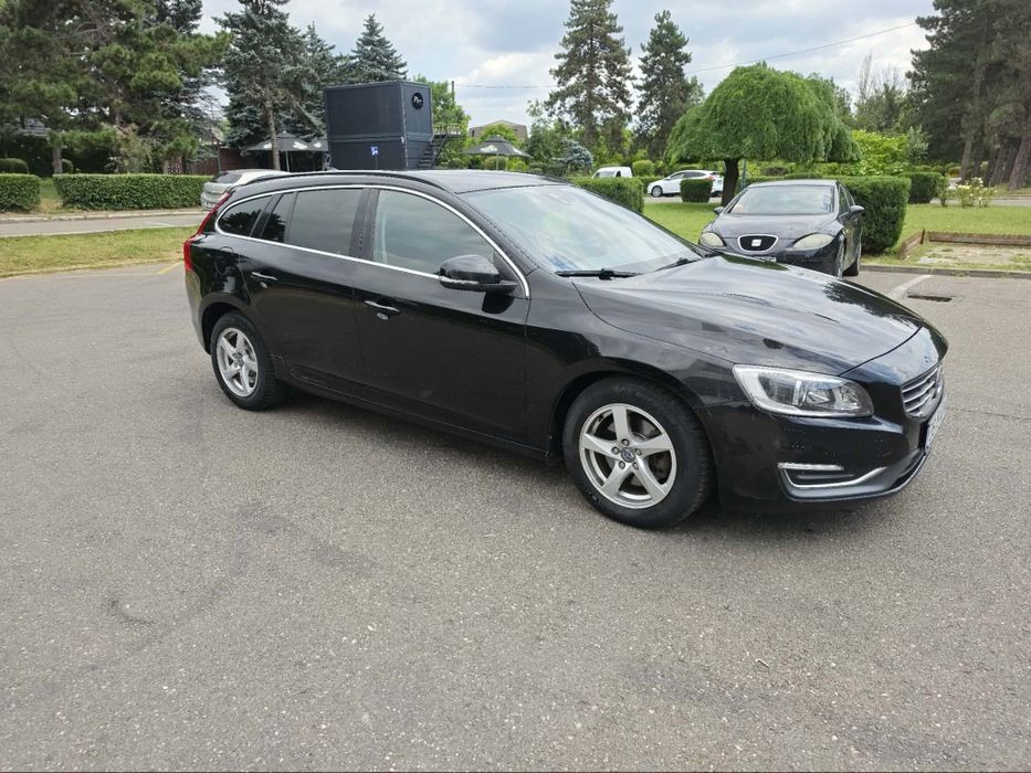 VOLVO V60 2015 — imagine 4