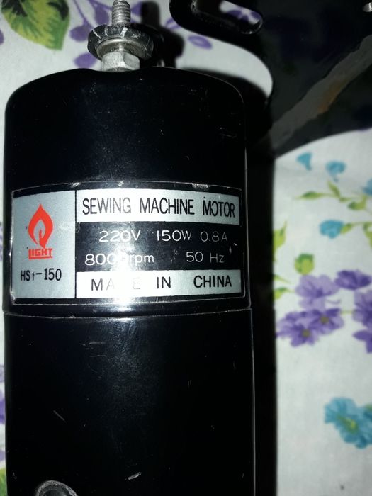 Продам   маторчик    на    швейную     машинку
