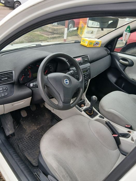 Vând Fiat Stilo break
