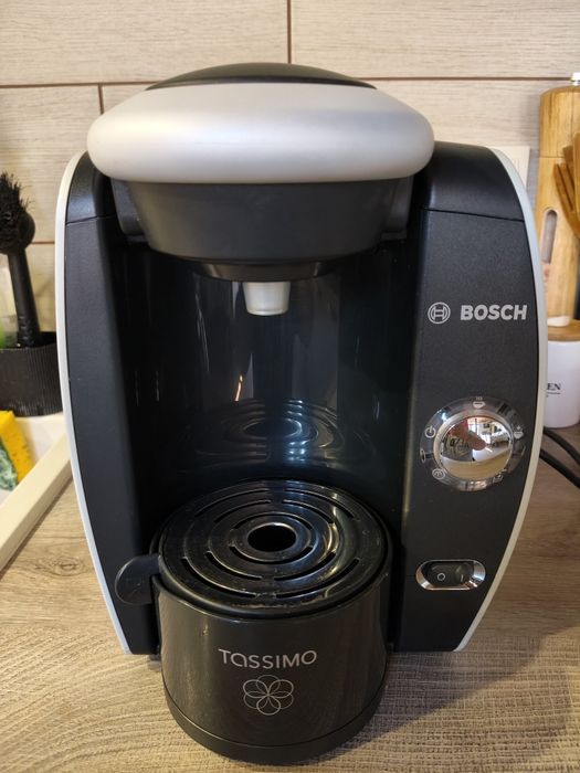 Кафе машина BOSH с капсули Tassimo