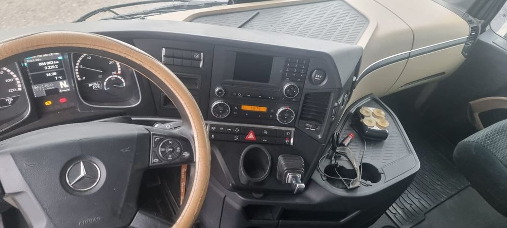 Mercedes-Benz Actros Euro 6 – An 2015 – 884.000 km – Stare excelentă