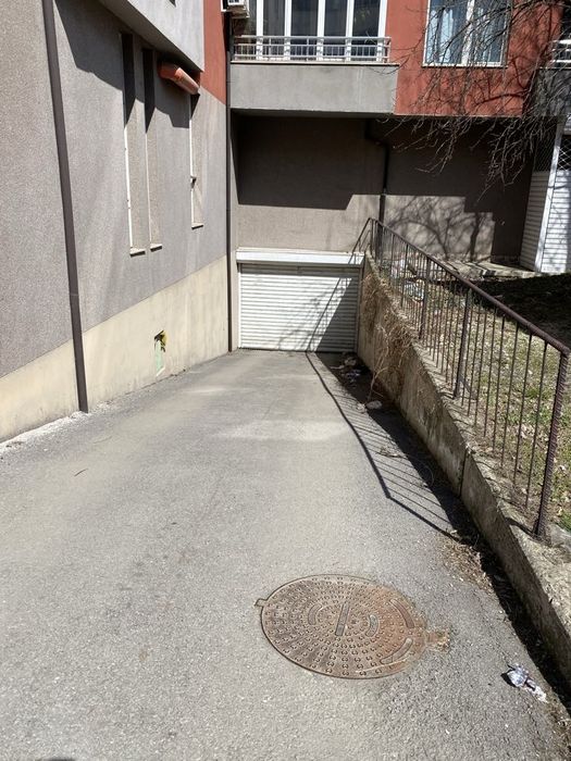 Дава се под наем Гараж / Паркомясто в София, Люлин 1 - 10 кв.м за 76.5 € - Снимка #1