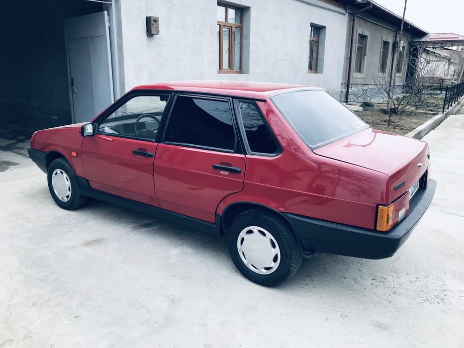 Lada vaz 21099 Qizil benzin gaz qoyilmagab