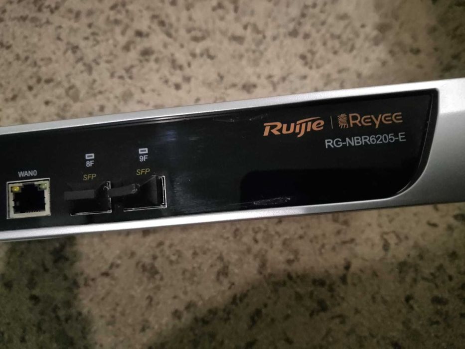 Маршрутизатор Ruijie RG-NBR6205-E