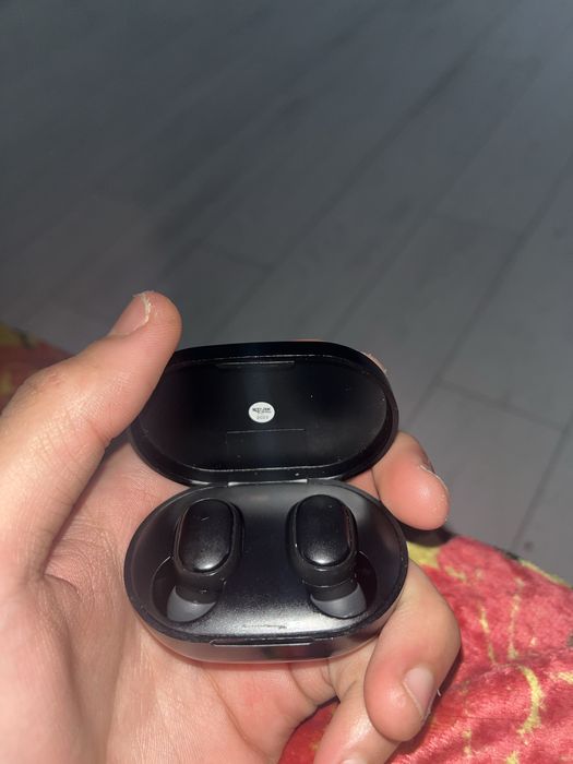 Наушник c Bluetooth