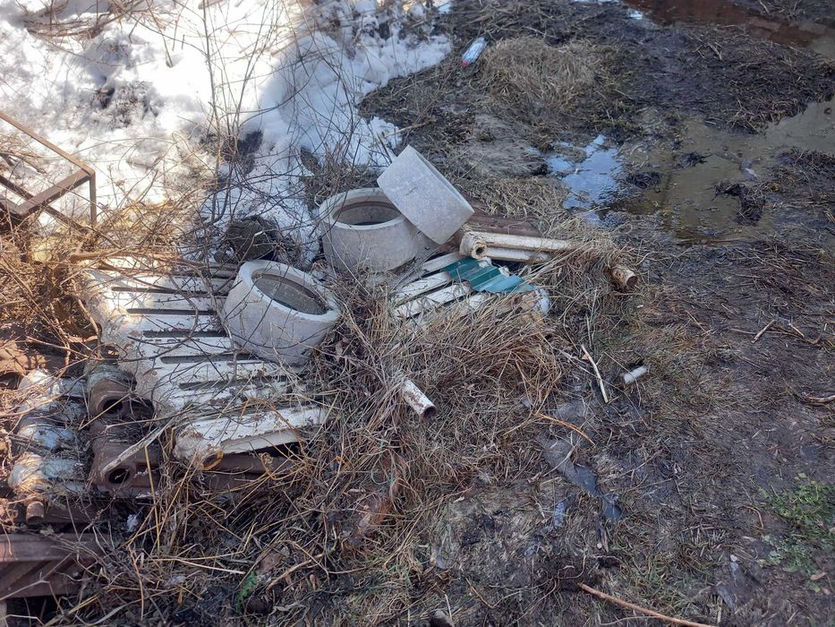 Срочно Продам чугунные батареи