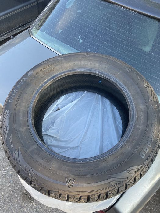 Зимняя резина 215/65r16