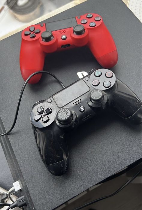 Playstation 4 Pro 1 tb