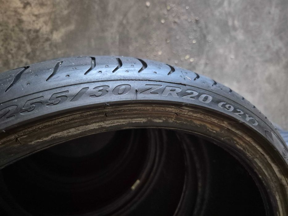 4 Anvelope de VARA - 255/30/20 92Y - PIRELLI P-ZERO AO * DEMO NOI - DOT 2022 ! SE VAND SI CATE 2 !