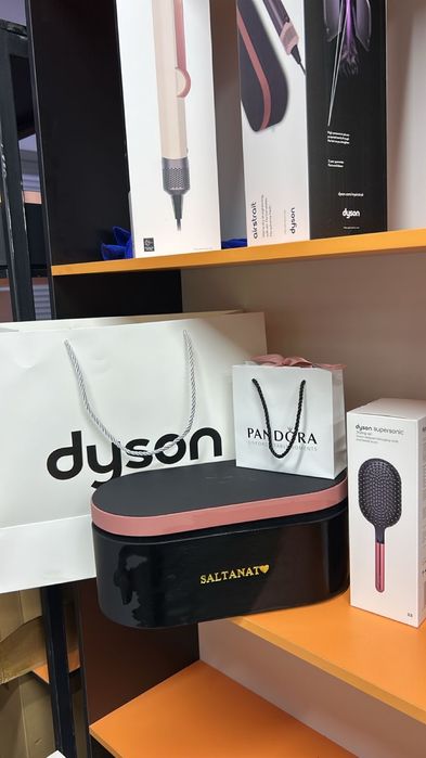 Dyson фен (бокс)