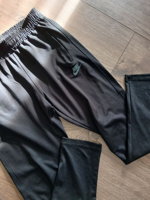 Оригинален екип Nike.