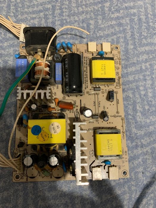 Electronice din dezmembrări