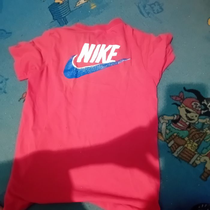 Tricou  nike  la moda