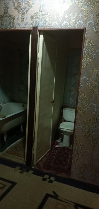 Уй сотилади. Янгийул центрда