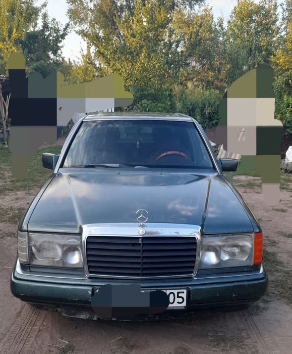 Mercedes-Benz 124