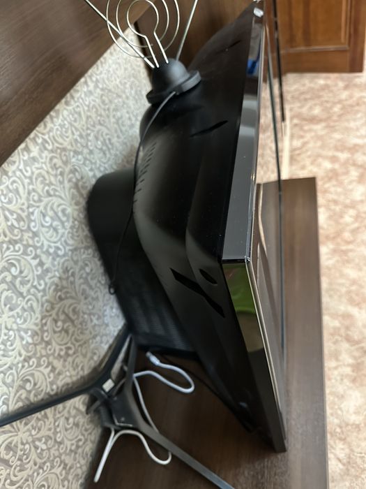 Продам телевизор