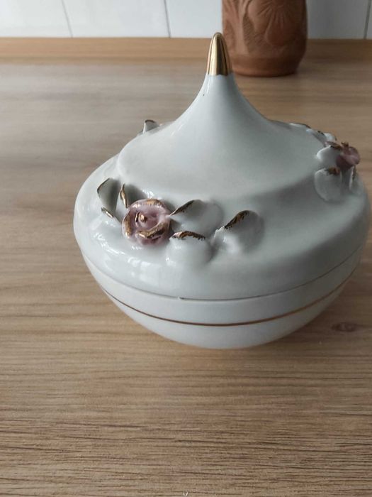 zaharnițe porțelan