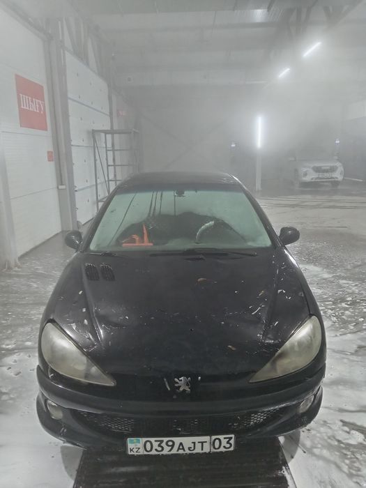Продам Peugeot 206
