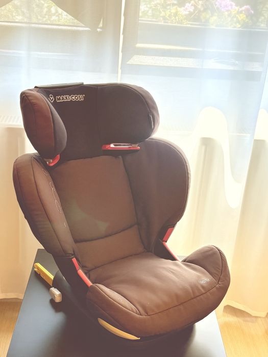Scaun auto Maxi Cosi Rodifix ISOFIX AirProtect intretinut