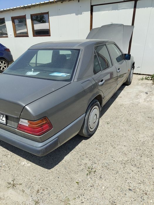 Mercedes Benz w124 2.0 benzina