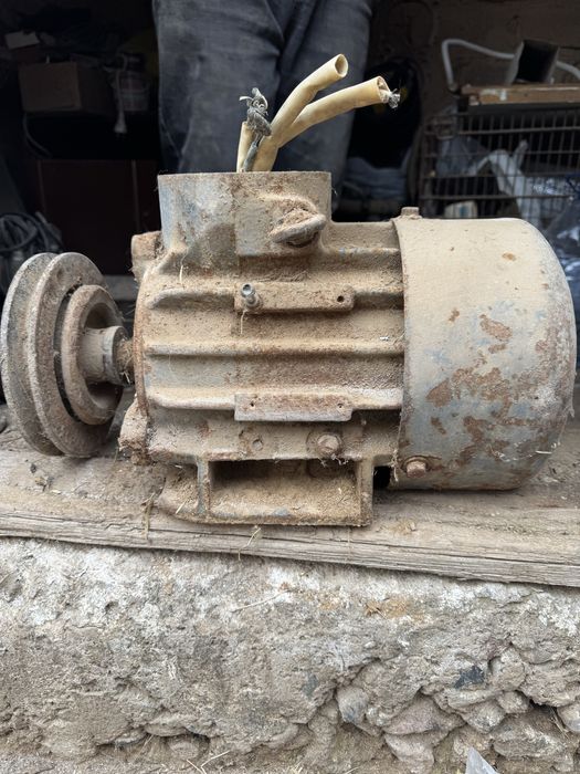 Продается электро двигатель и компрессор