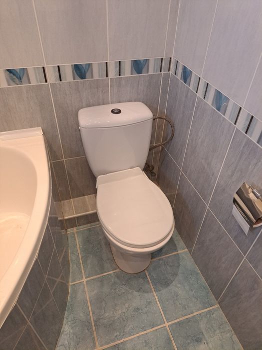 Продается унитаз