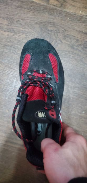 Рабочие ботинки 39-40