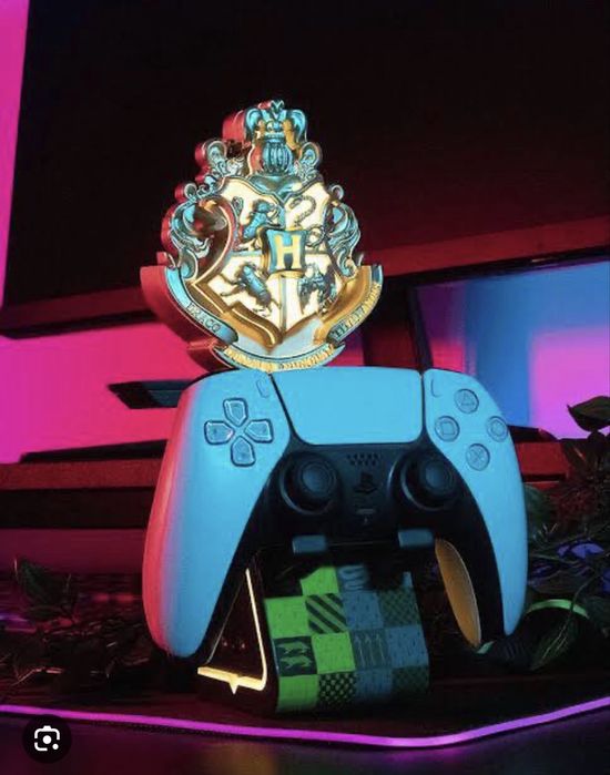 Suport Harry Potter iluminat pentru controller PS5/Xbox si telefon - SIGILAT