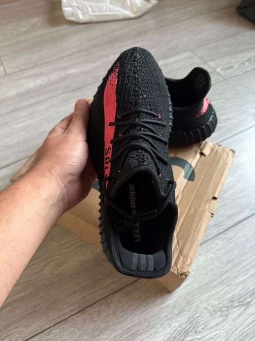 Adidas Yeezy 350 noi