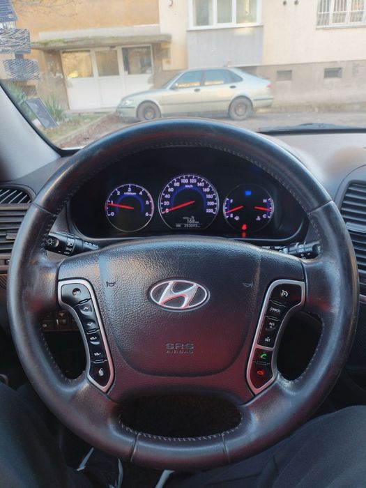 Hyundai Santa Fe 2,