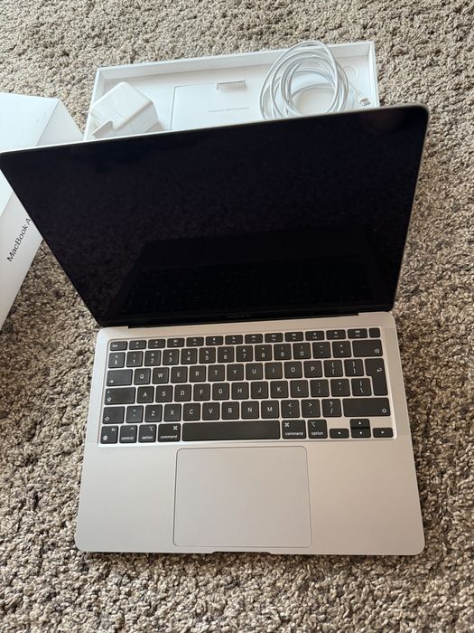 MacBook Air 13 2020 - M1