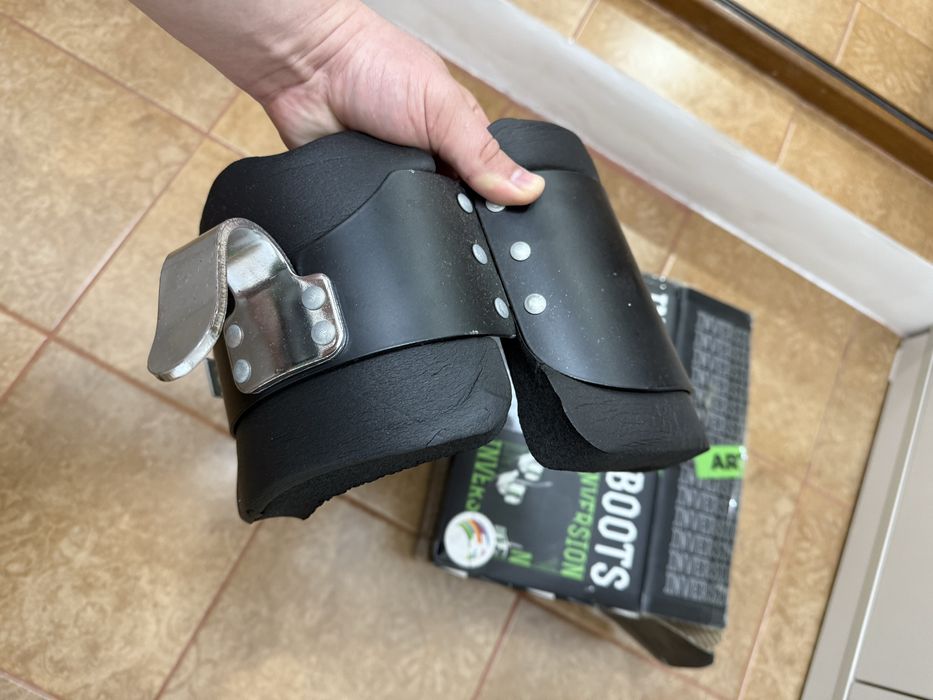 Инверсионные ботинки