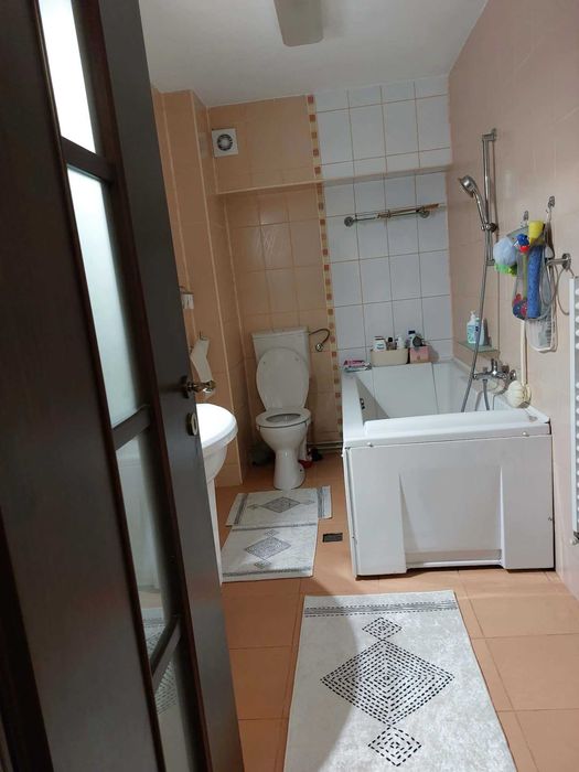 Apartament 3 camere, 2 bai, Mănăștur, La Terenuri