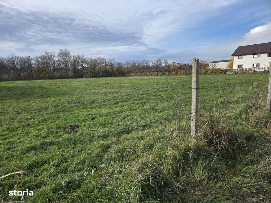 Teren de construit 3000mp, acces ușor, utilități, Focsani, Sud, E85