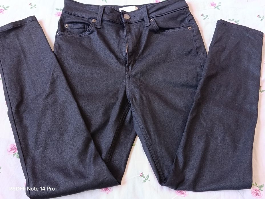 Продавам запазени дънки