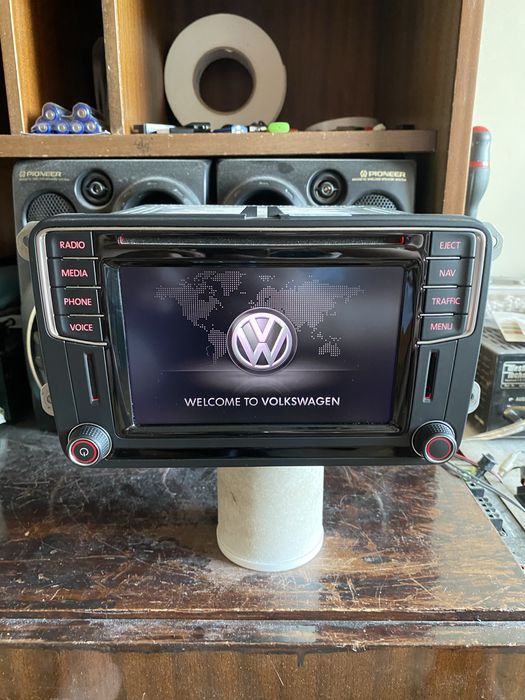 Оригинална мултимедия - навигация за VW - MIB STD2 с много екстри и възможности - ( SEAT, SKODA )