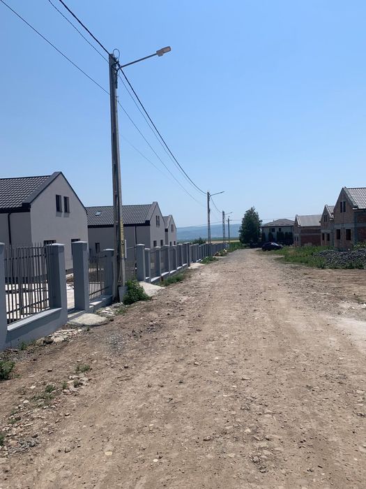 Casă individuală în comuna Aroneanu