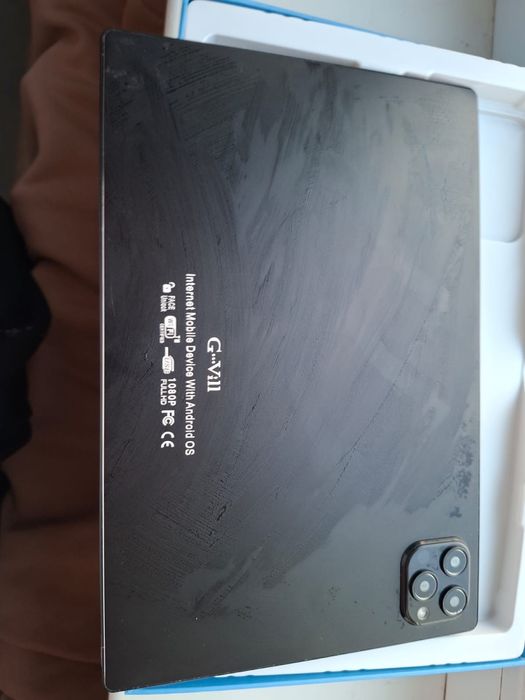 Продам планшет новый с коробкой