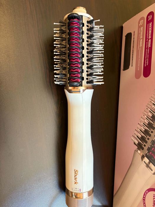 Електрическа четка за коса SHARK HT212EU SmoothStyle