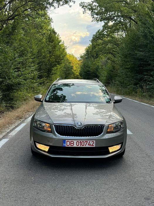 Vând Skoda Octavia 3