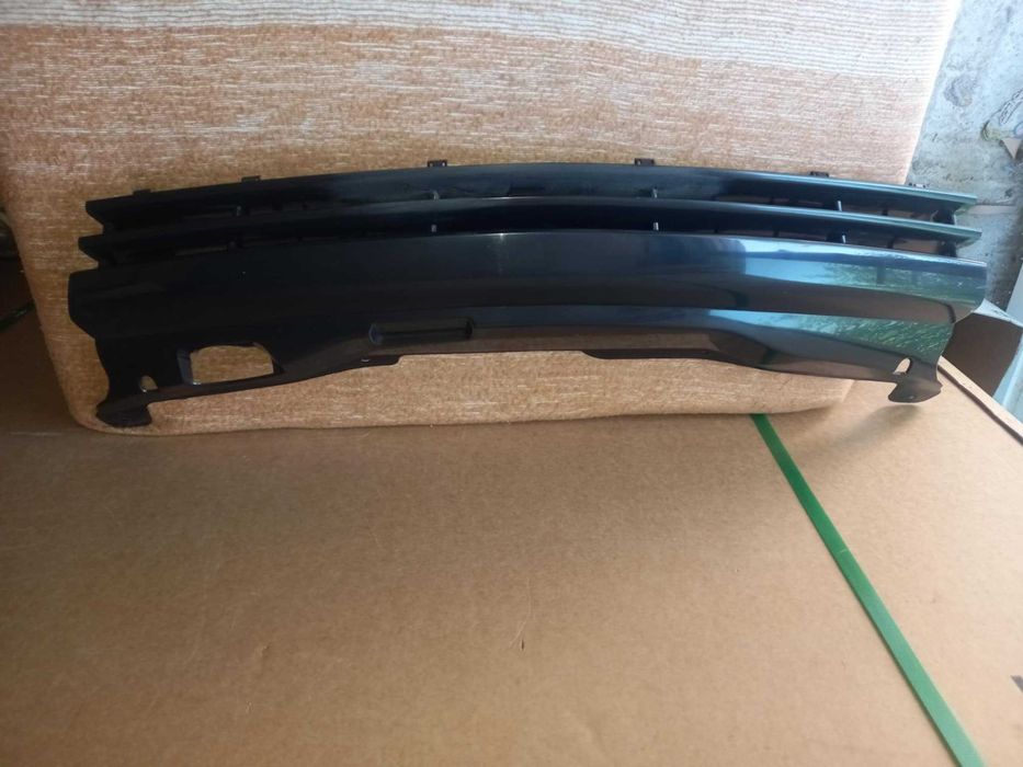 Grila neagra fara semn Opel Astra H 5usi Non Facelift -OUTLET