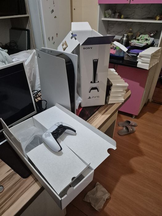 Playstation 5 1Tb в новом состоянии